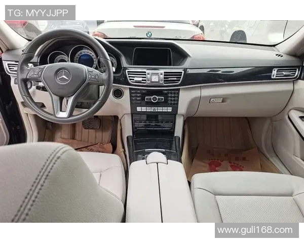 成都极限运动队在极限运动会上的速度表现精彩点评与分析