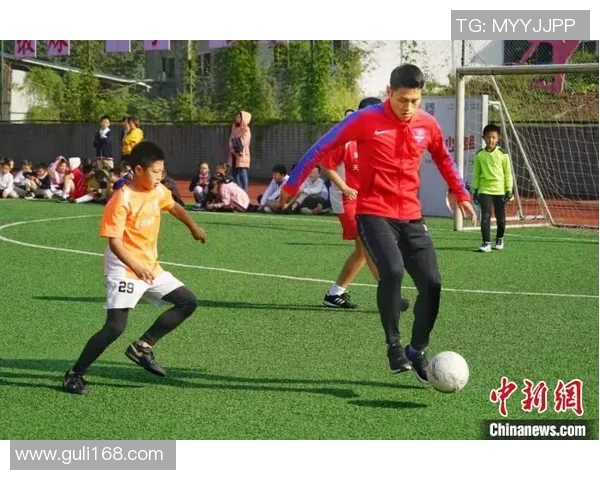 赛后分析：北京足球队与杭州足球队的耐力较量与战术对决探讨